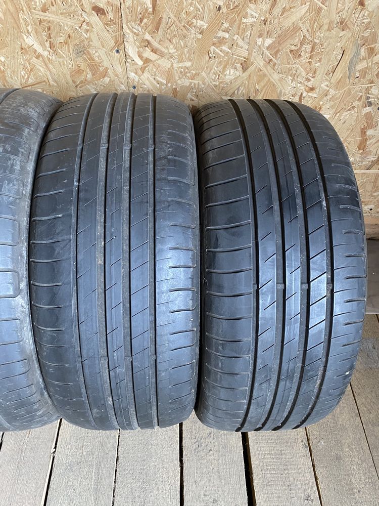 Літня резина шини 225/50R17 GOODYEAR