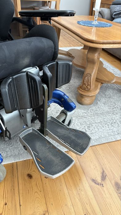 Wizek inwalidzki elektryczny