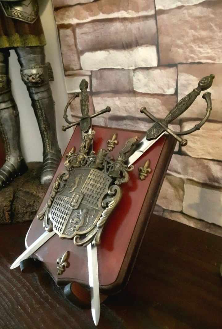 Brasão armas Escudo Medieval Cavaleiro decoração Vintage abre Cartas