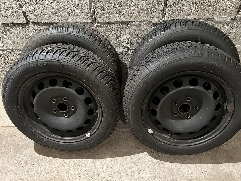 Гарні шини як нові з німеччини!!!