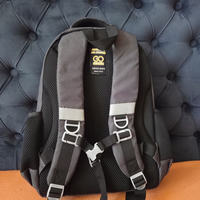 Дитячий портфель