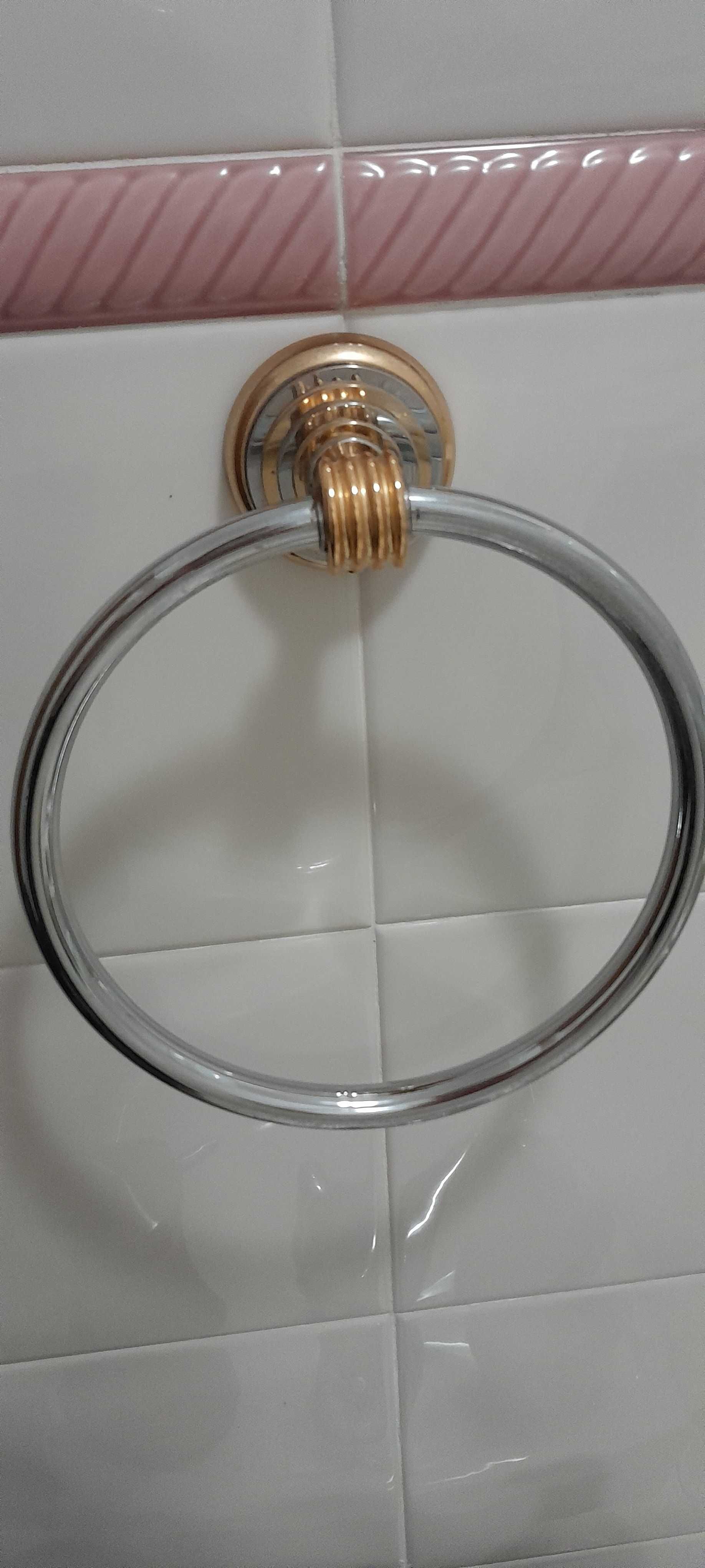 Toalheiros wc e porta rolos