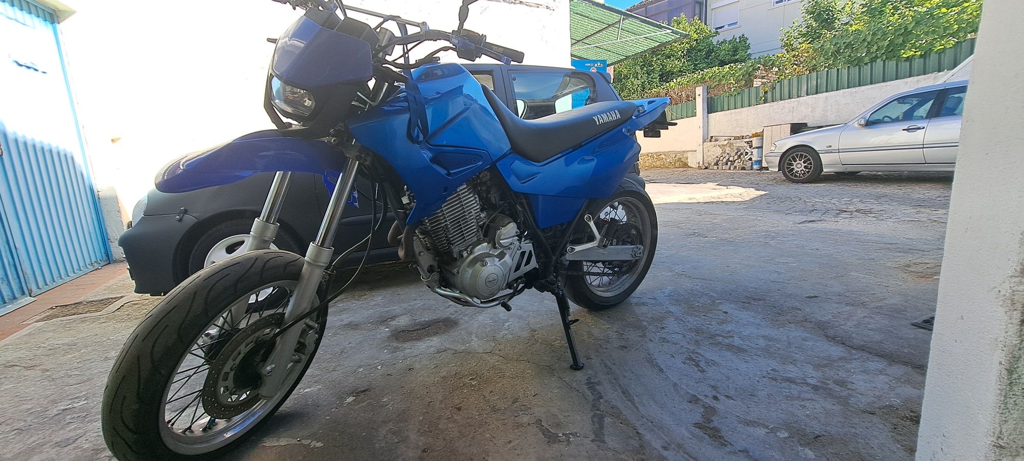 Xt600E supermotard