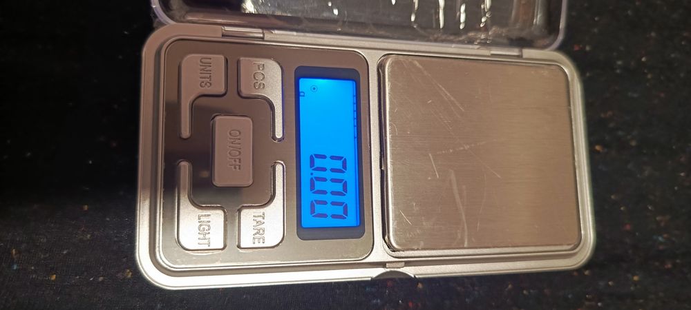 Waga Elektroniczna Jubilerska 200g x 0,01g.