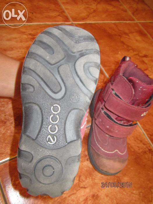 зимние ботинки фирмы ECCO