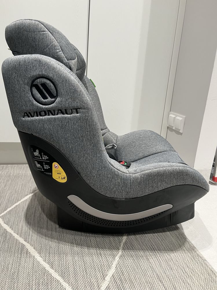 Fotelik Avionaut do 17,5 kg + baza IQ Avionaut