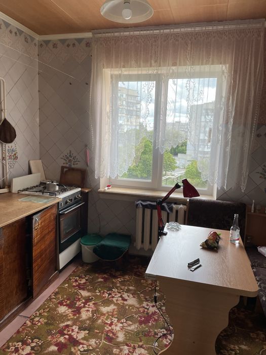 Продам 3х комнатную квартиру (район треугольник)