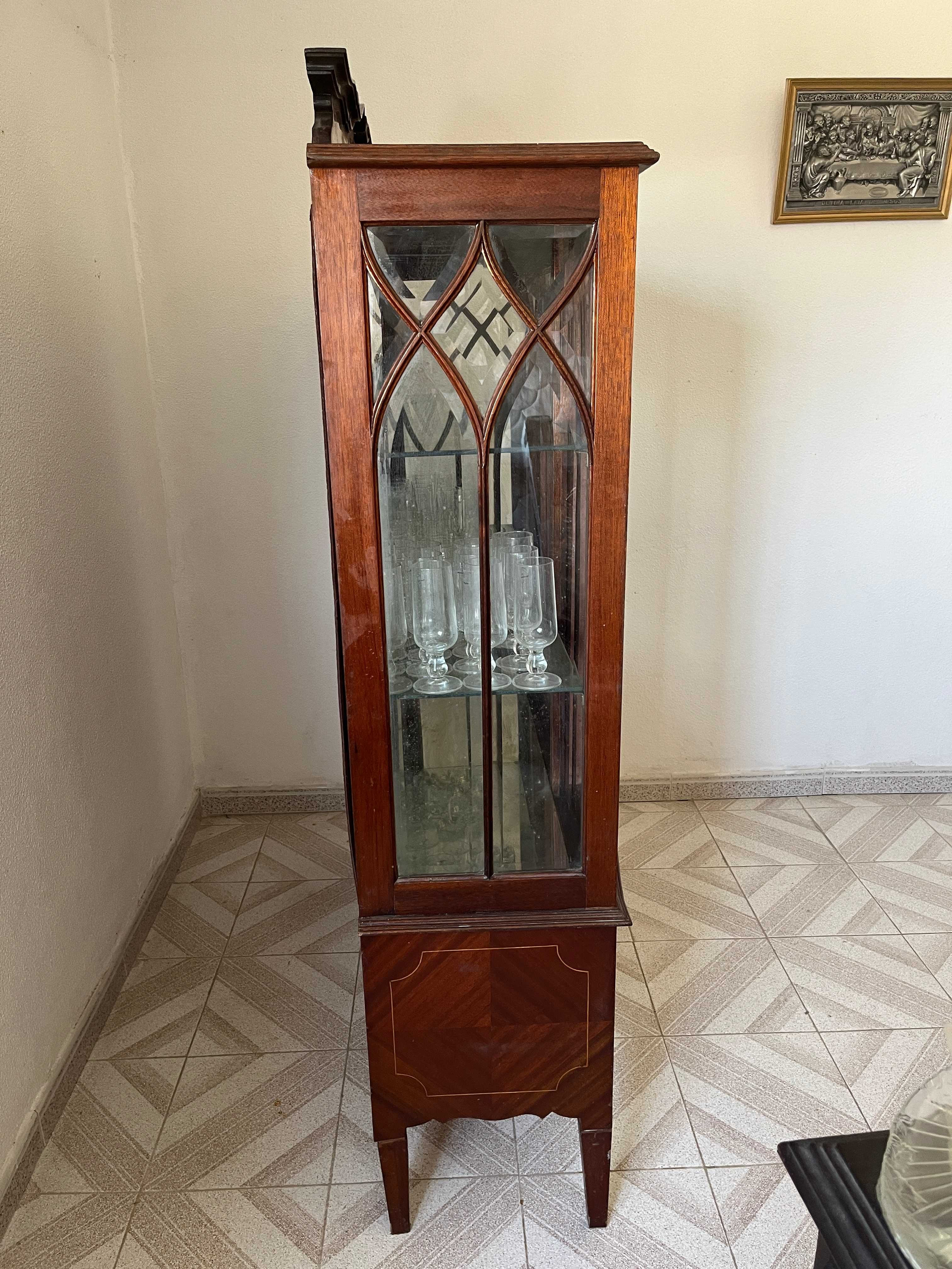 Móvel Cristaleira Vitrine Estilo D. Maria
