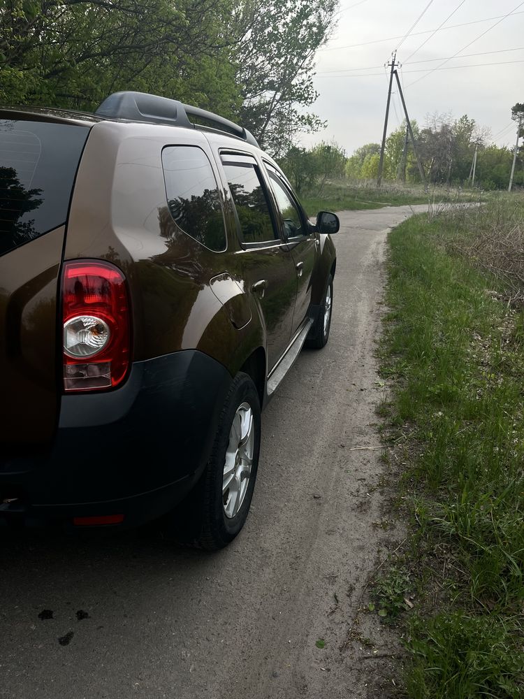 Renault Duster 2010 газ/бенз