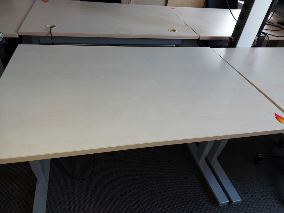 Biurka z elektryczną regulacją wysokości rozm.140x80cm-dostawa gratis