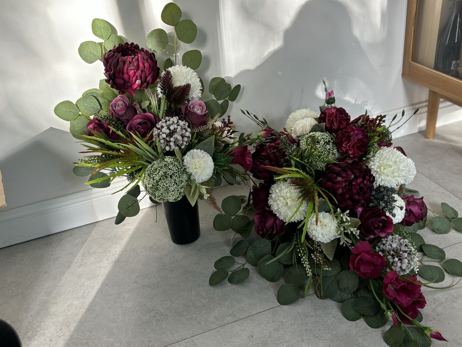 Kompozycja bukiet i wiazanka na pomnik grob chryzantemy