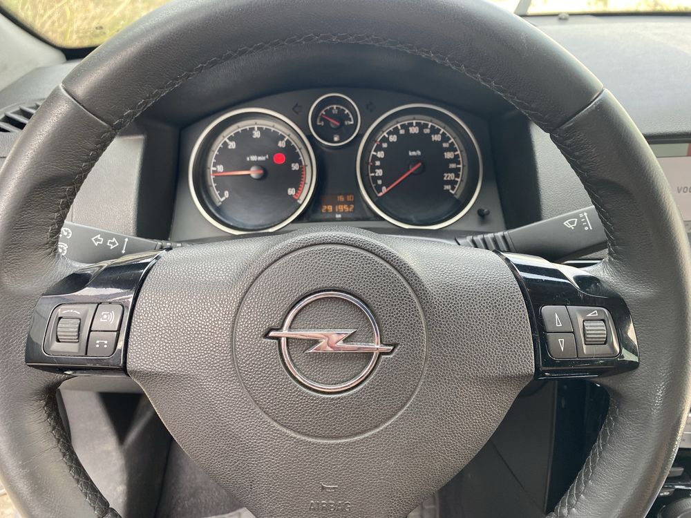 Opel Astra h 1.7