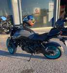 Yamaha MT 07 de 2022 com 12.300km
