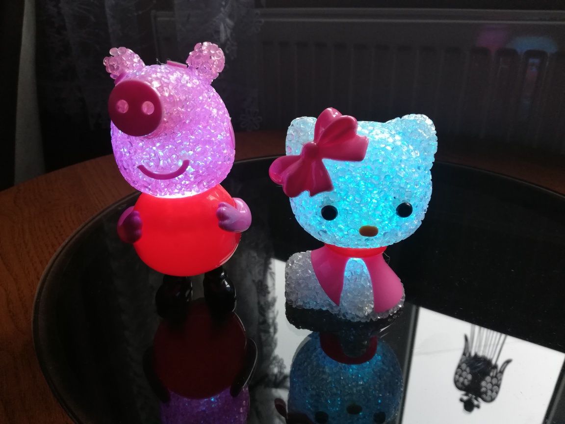 Świecące lampki Świnka Peppa i Hello Kitty