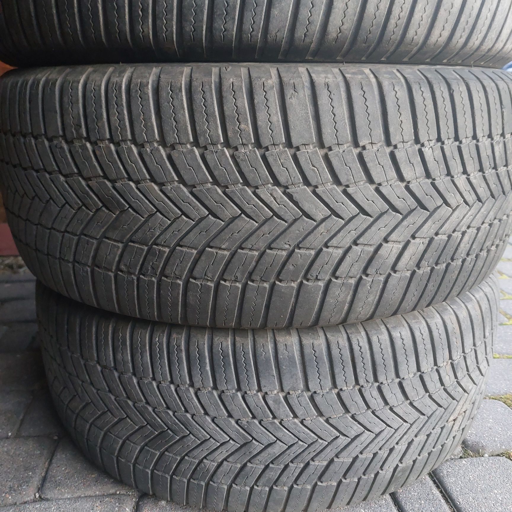 bridgestone a005 weather control 235/55/17 2019r