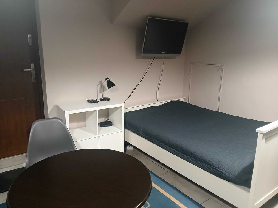 Wynajme pokoj z aneksem kuchennym