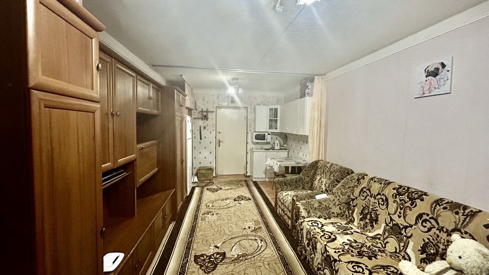 Продається кімната в гуртожитку - Святишинський р-н