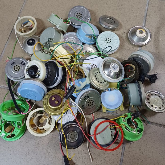 Głośnik i mikrofon z starych telefonów