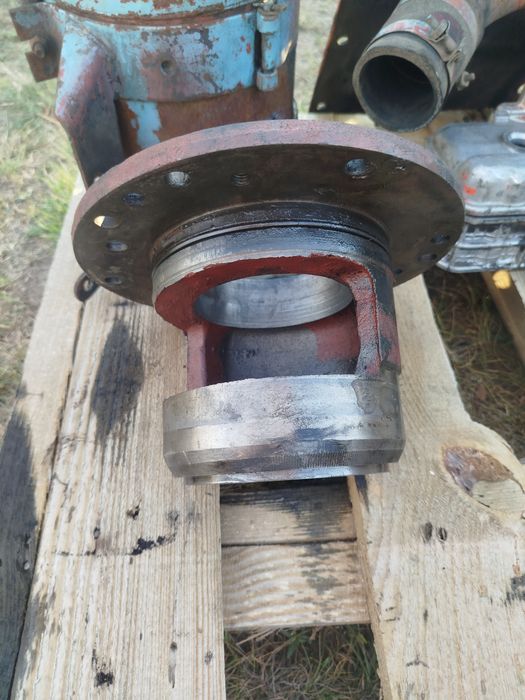 Стакан заднього моста МТЗ