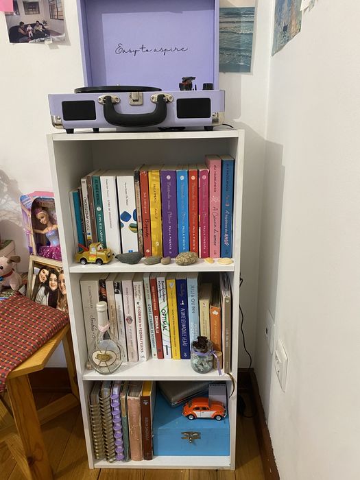 Prateleira de livros