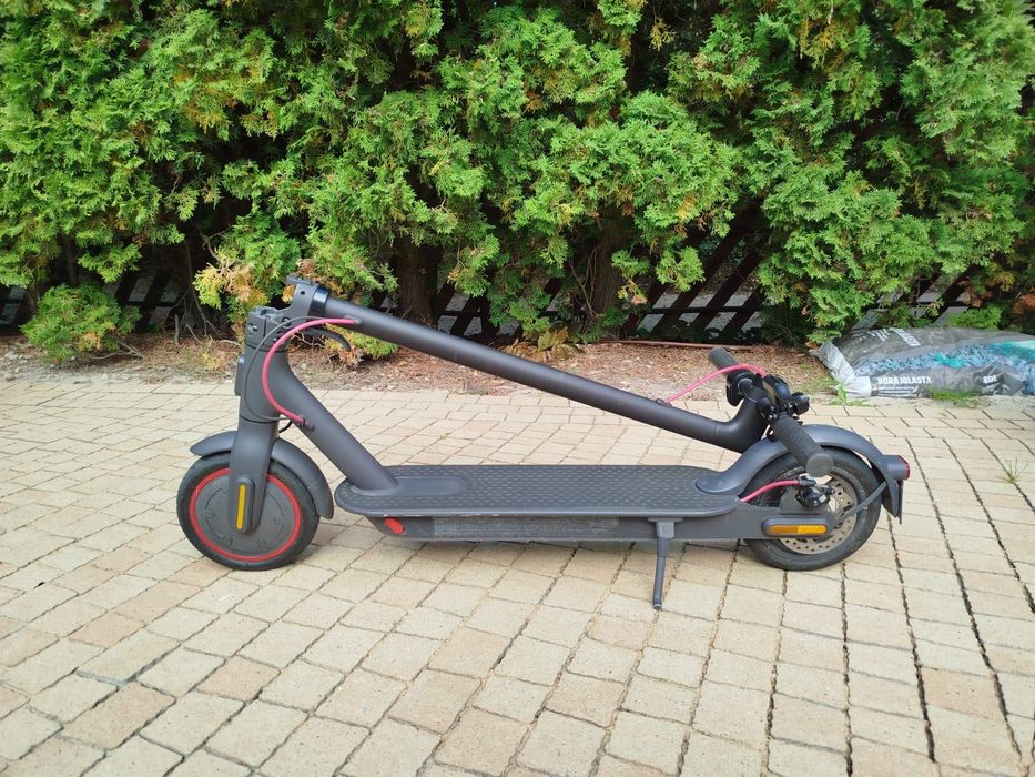Hulajnoga elektryczna Xiaomi Mi Electric Scooter Pro 2 -używana