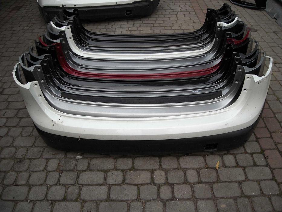 Nissan  Qashqai Zderzak tył PDC 13-17