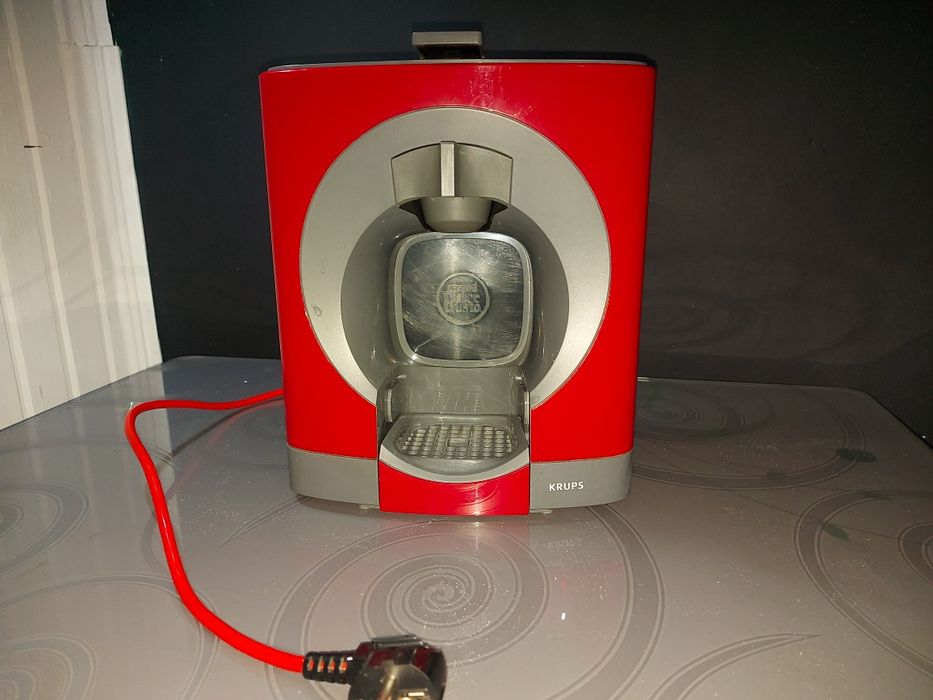 Ekspres do kawy kapsułowy Nescsfe Dolce Gusto