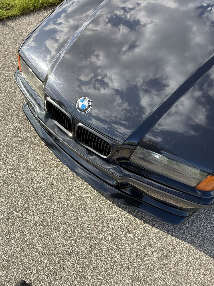 Bmw e36 (b+g, klima).