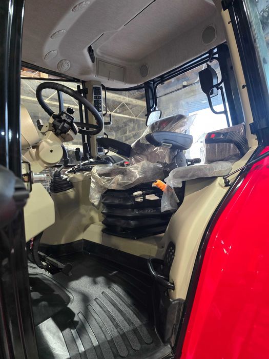 Nowy Massey Ferguson 5611