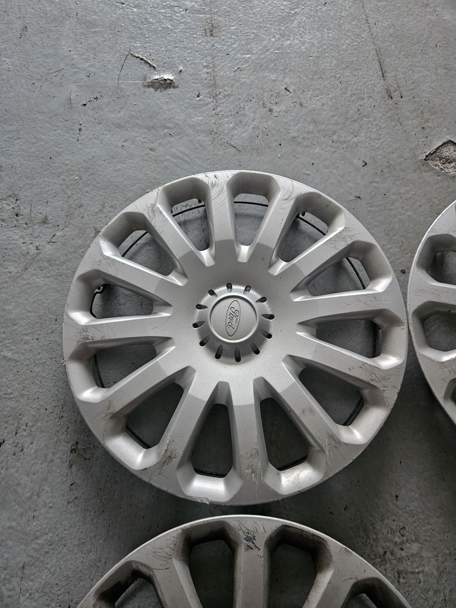 Oryginalne kołpaki Ford 15