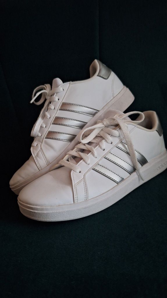 Buty sportowe Adidas Grand Court 38 2/3