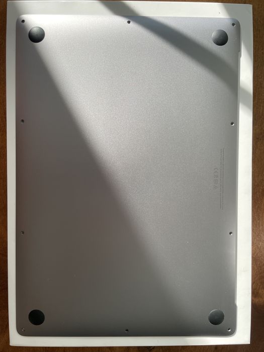 Macbook Air 13 2020 A2179 батарея, запчастини