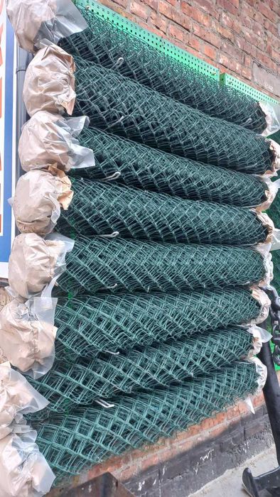 В продаже сетка рабица