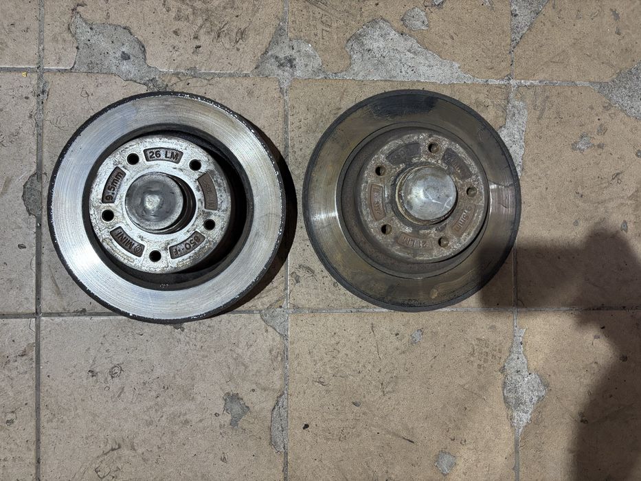 Задні тормозні діски Renault Grand Scenic 3 432020984R