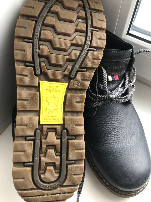 Мужские кожаные ботинки