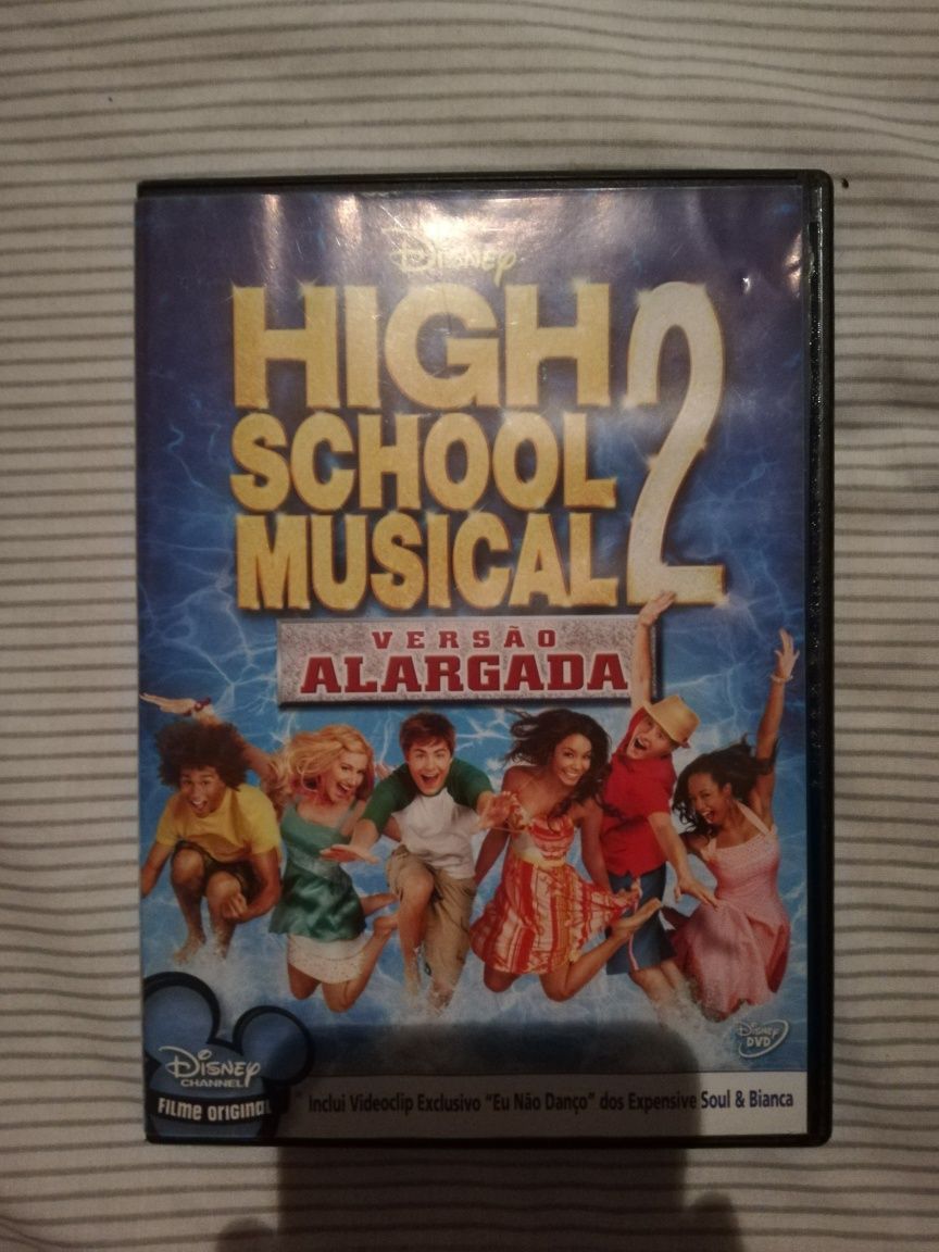 Dvd do filme "High School Musical 2" (portes grátis)