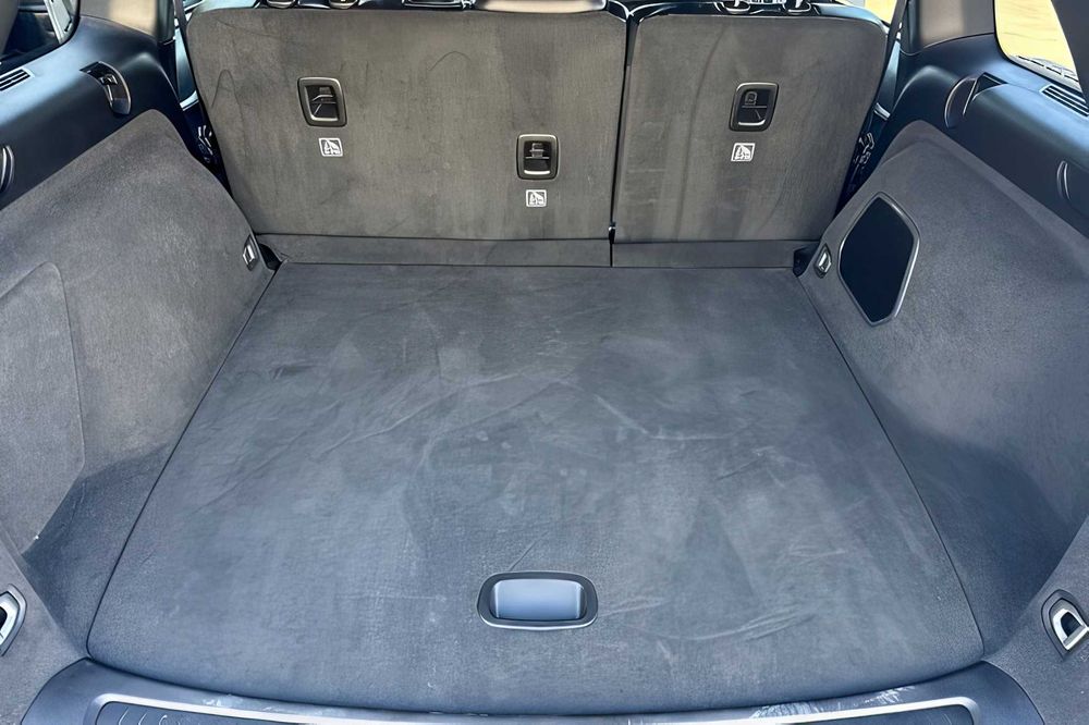 Jeep Grand Cherokee      2023