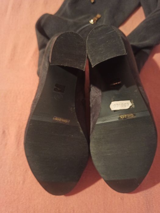 Kozaki za kolano. Rozmiar 39. Stan idealny.