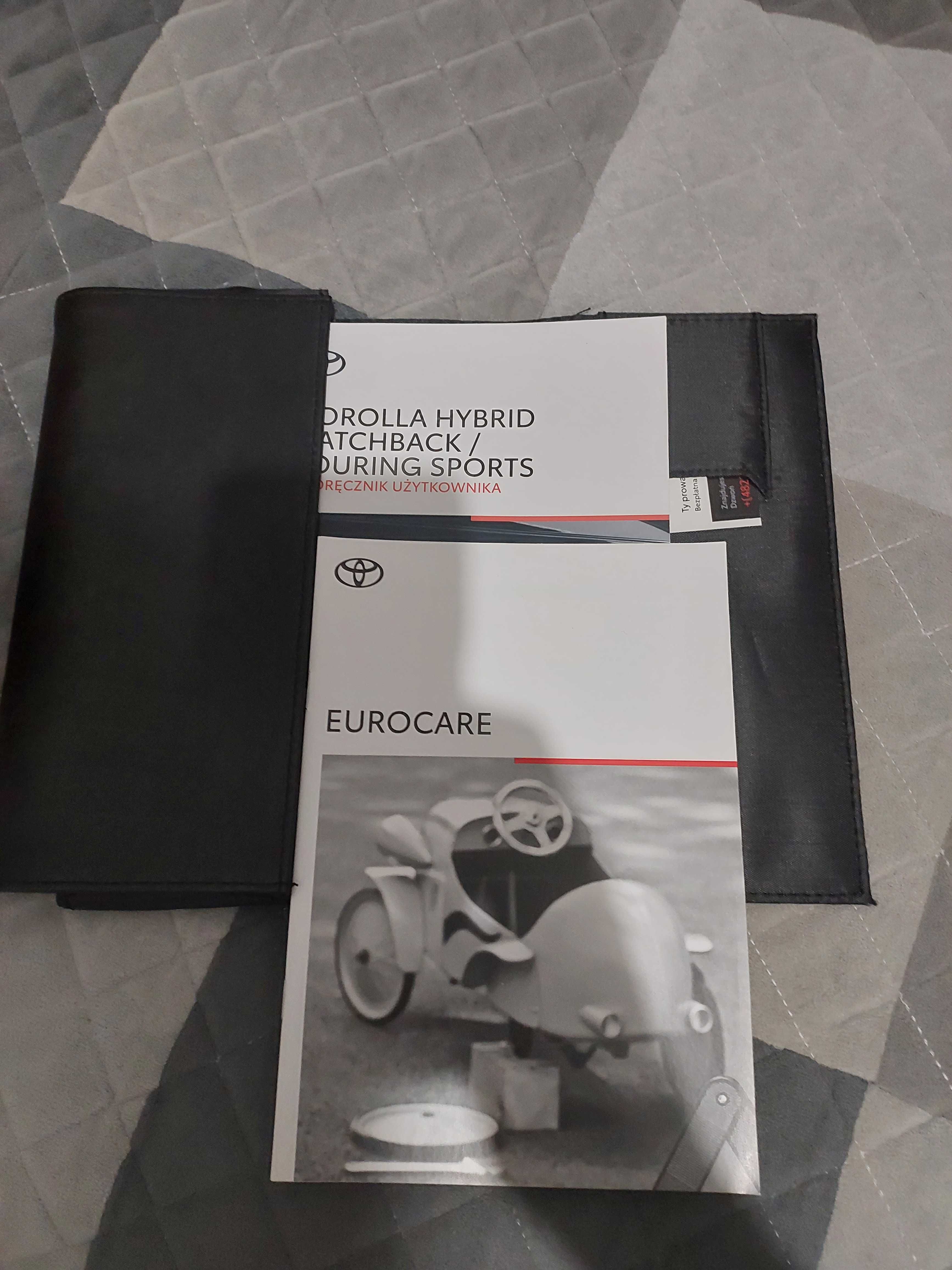 Książka serwisowa do samochodu Toyota w etui, instrukcja