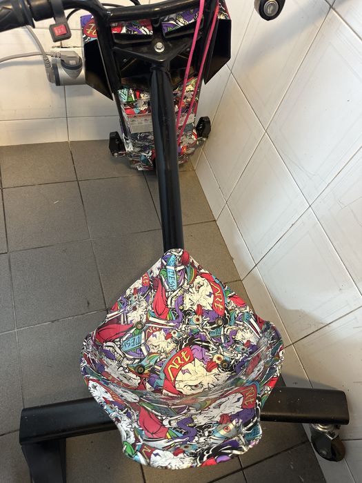 Triciclo eletrico crianca drift