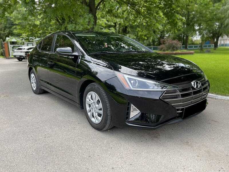 Hyundai Elantra 2020