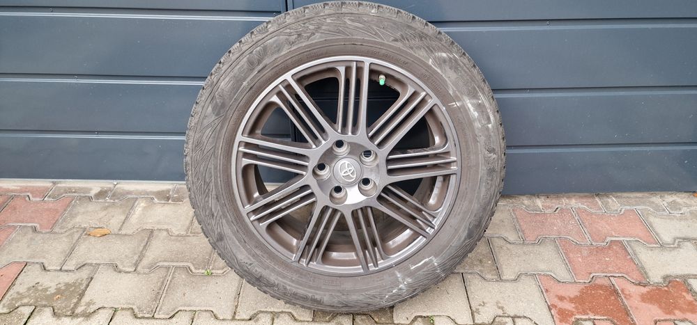 Koła zimowe Toyota Rav4