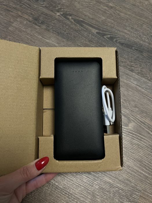 Павер банк Power Bank на 20000 mAh чорний