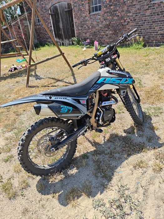 ASIX XB-88 250cc