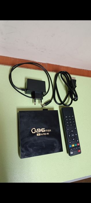 Смарт приставка Q96max 4K ULTRA HD android 11