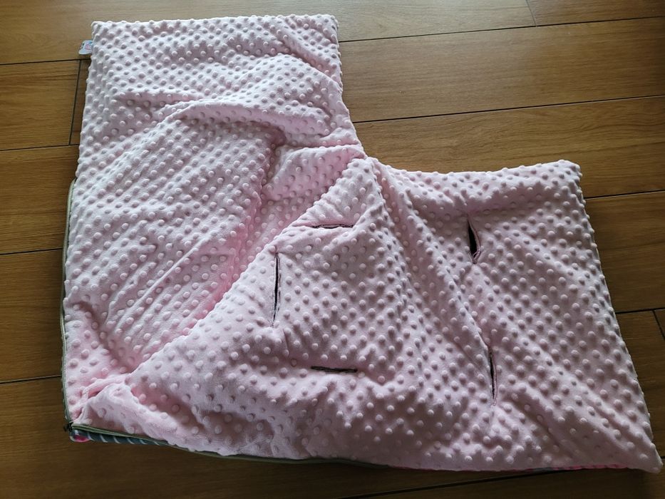 Śpiworek do nosidełka