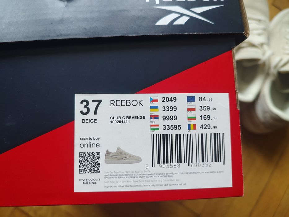 Reebok Club C Revenge
