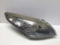 REFLEKTOR LAMPA PRZEDNIA PRAWA PRZÓD PRAWY RENAULT MEGANE III