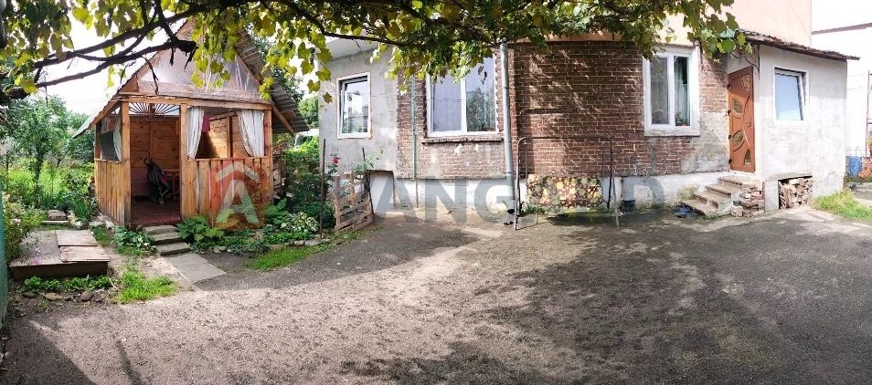 Продаж 3 кімнатної квартири поруч Левандівського парку