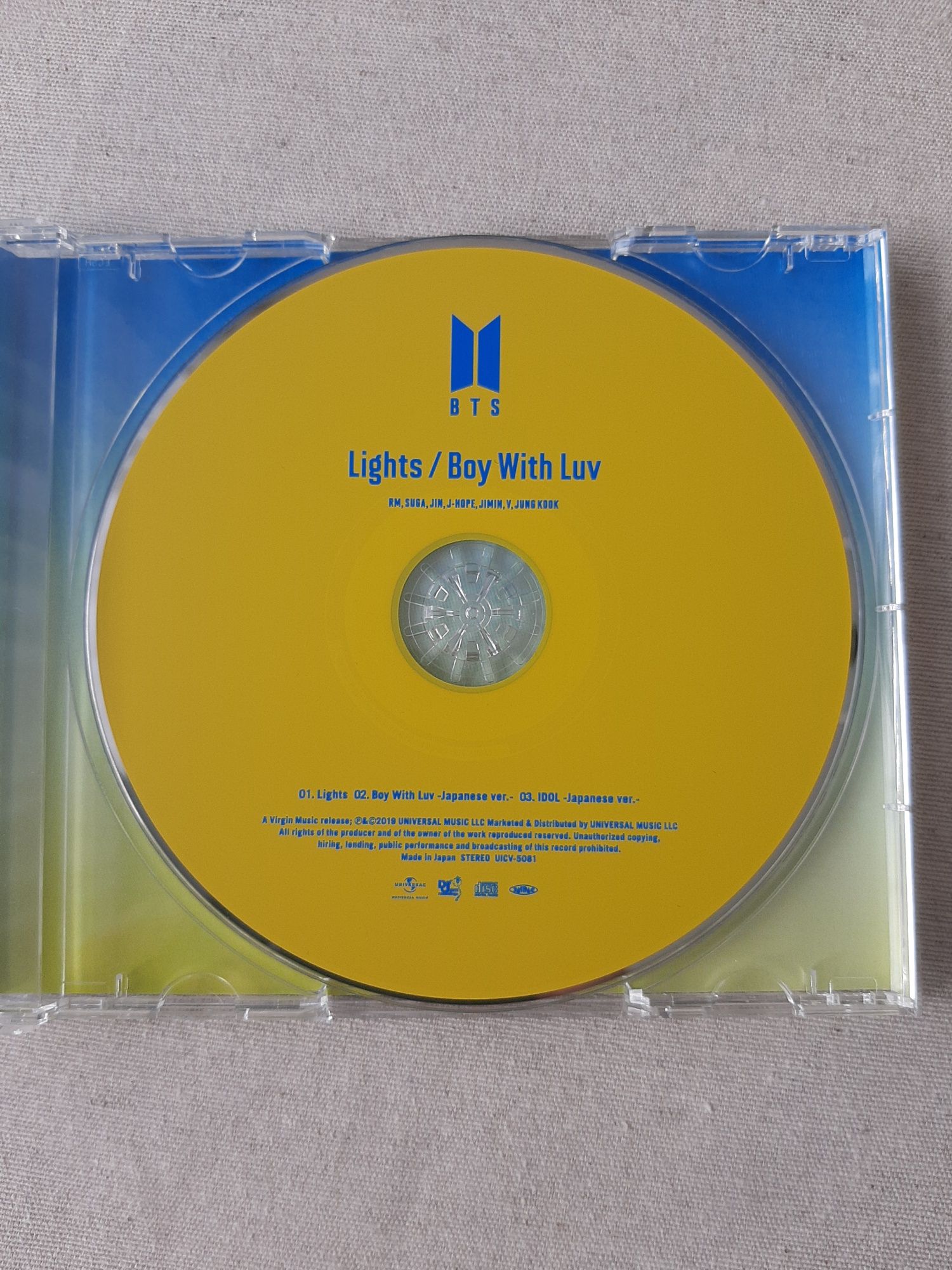 BTS - Lights / Boy With Luv (Standard Edition)